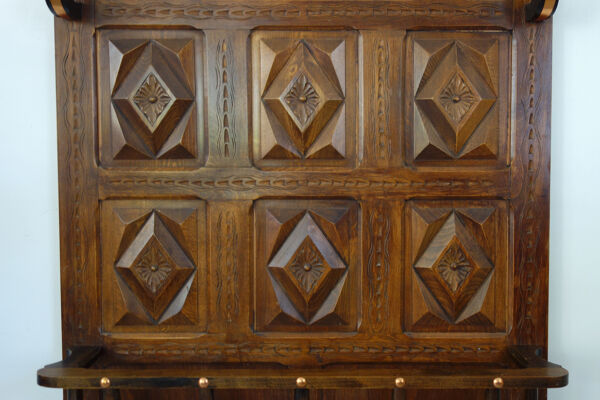Porte manteaux vestiaire bois sculpté art populaire
