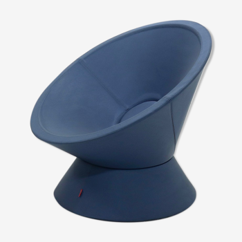 Blaster Chair by James Irvine for NgispeN