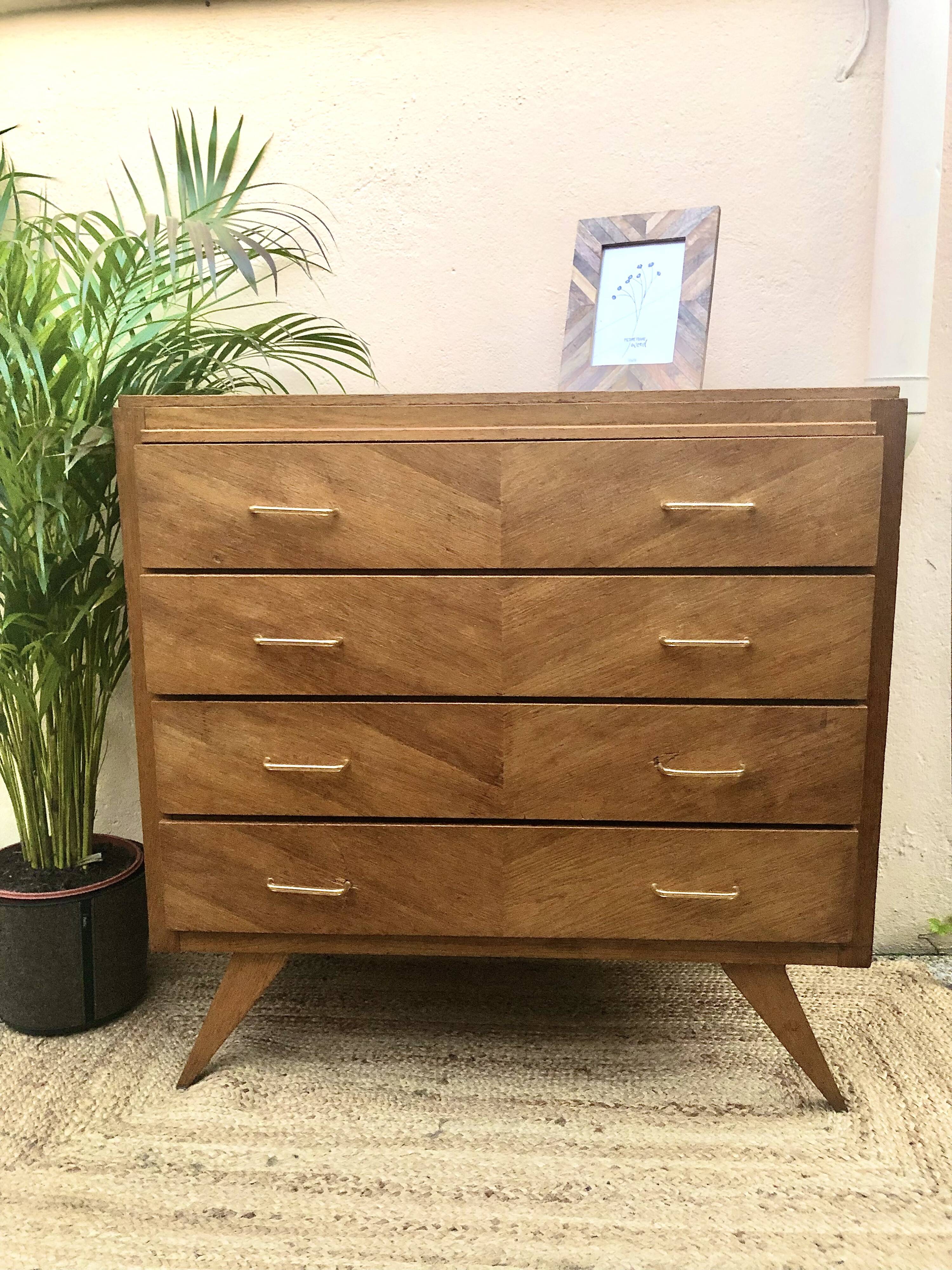 Commode vintage pieds compas