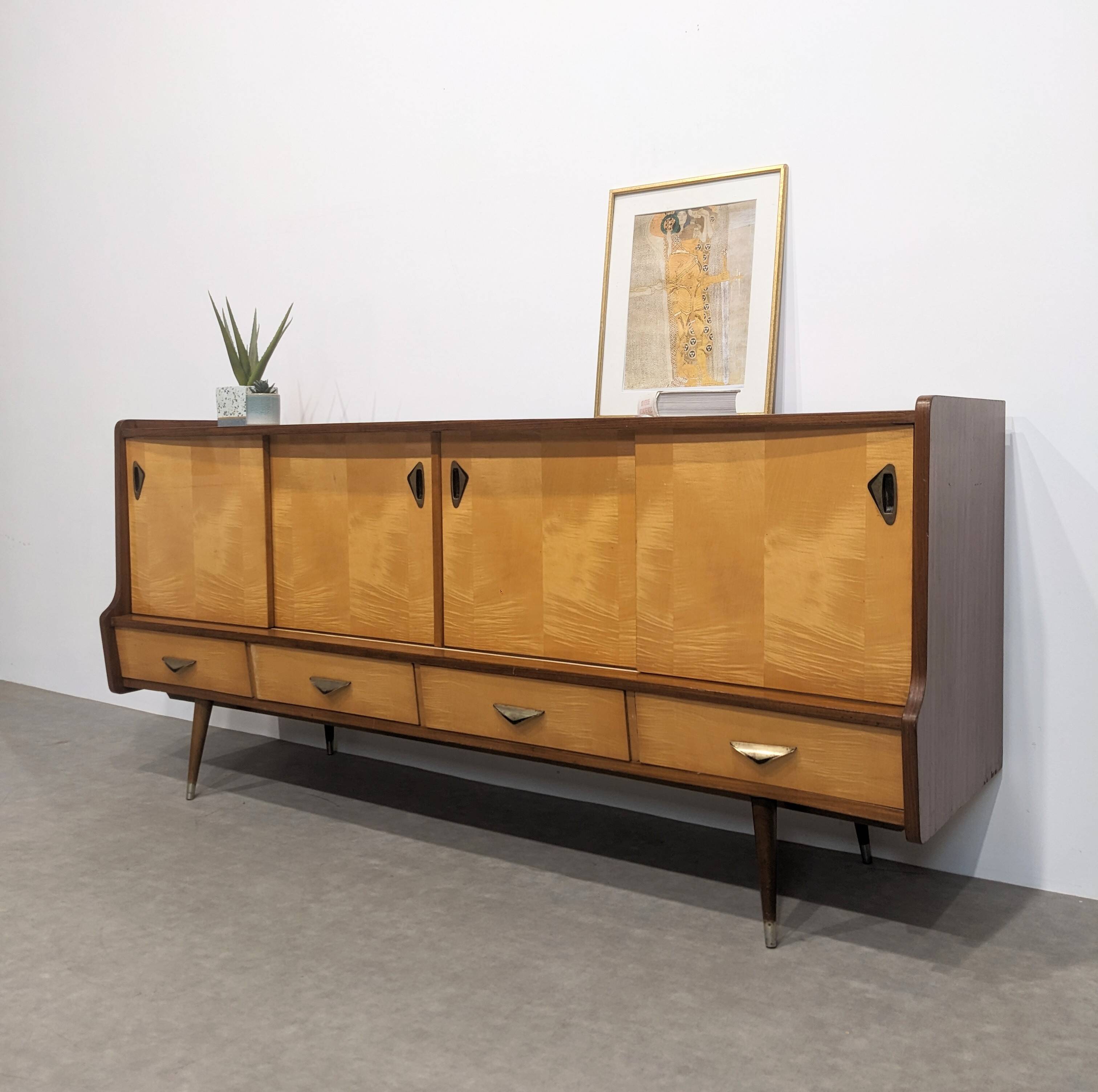 Mid-century Rockabilly sideboard