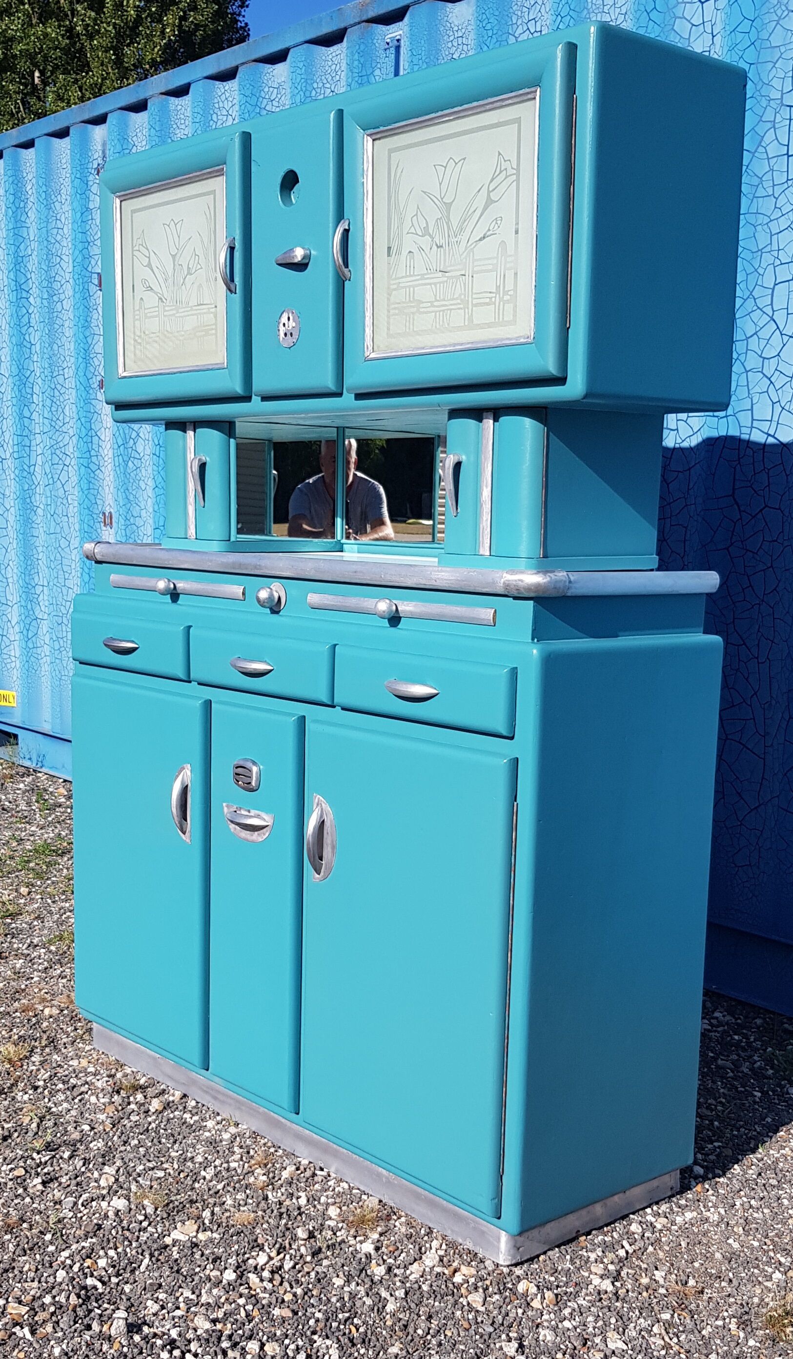 Buffet Mado completely restored and repainted