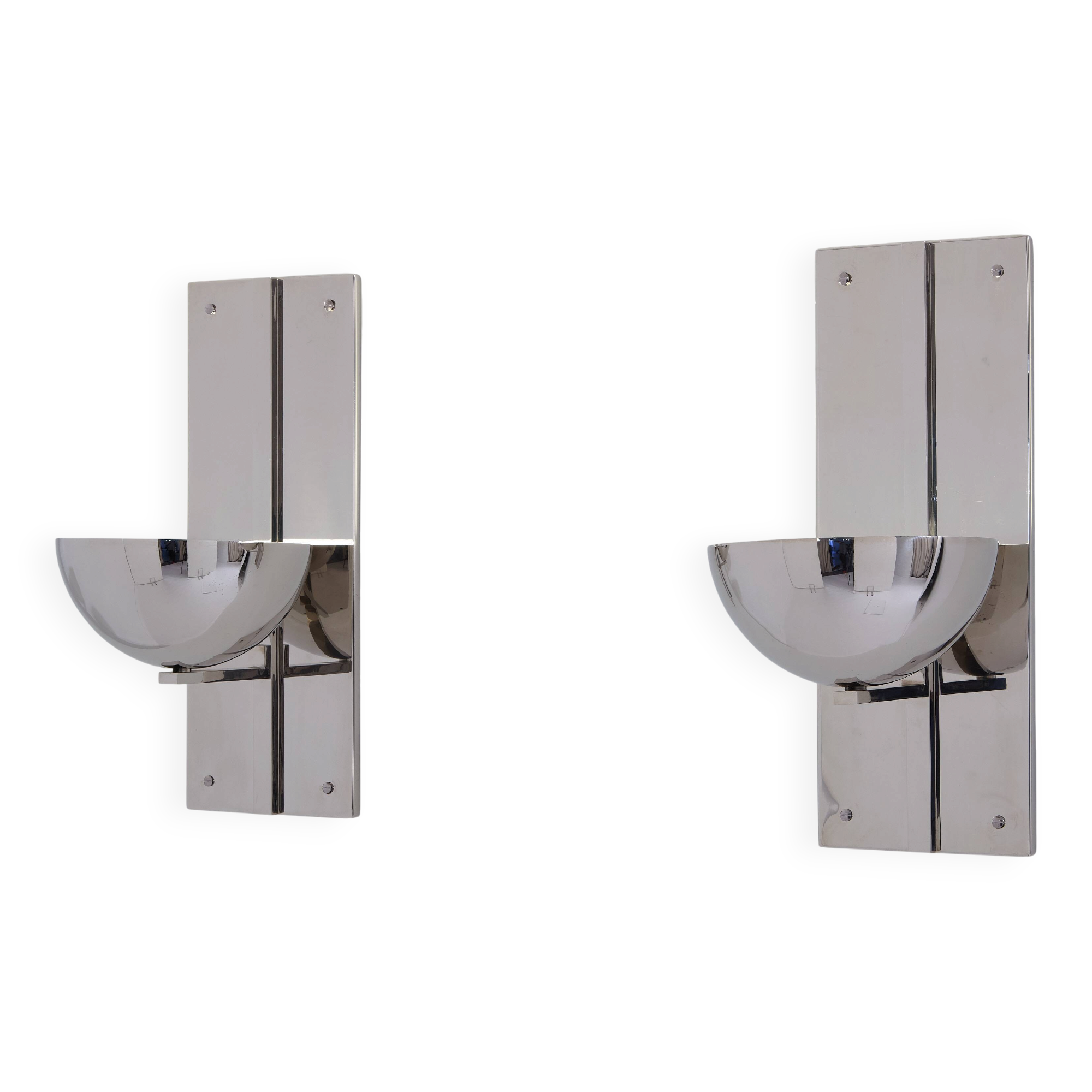 Pair of modernist wall lights by Claude Parent, nickel-plated steel, 1992.