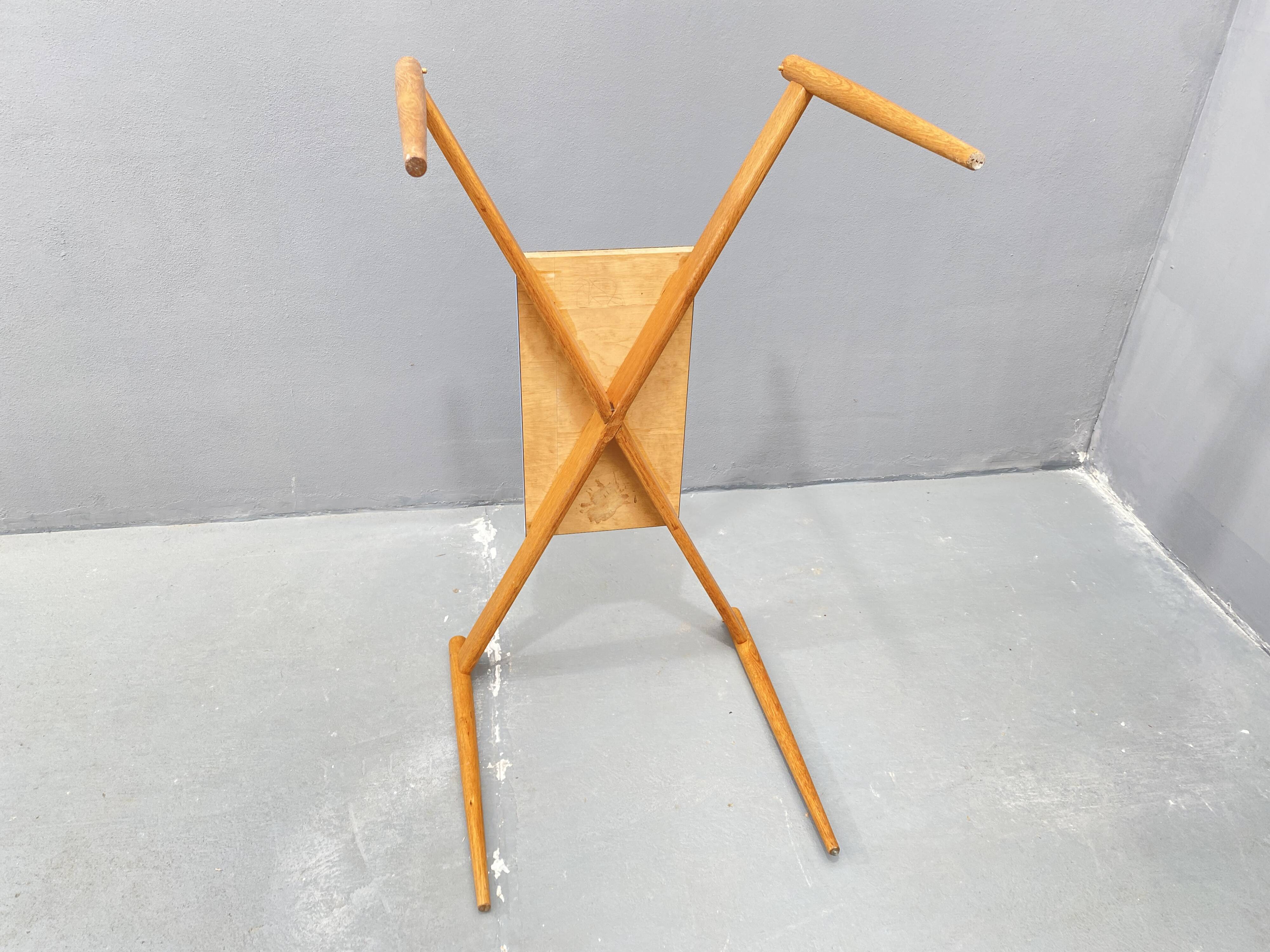 Table basse en verre avec cadre en bois, années 1960, Tchécoslovaquie