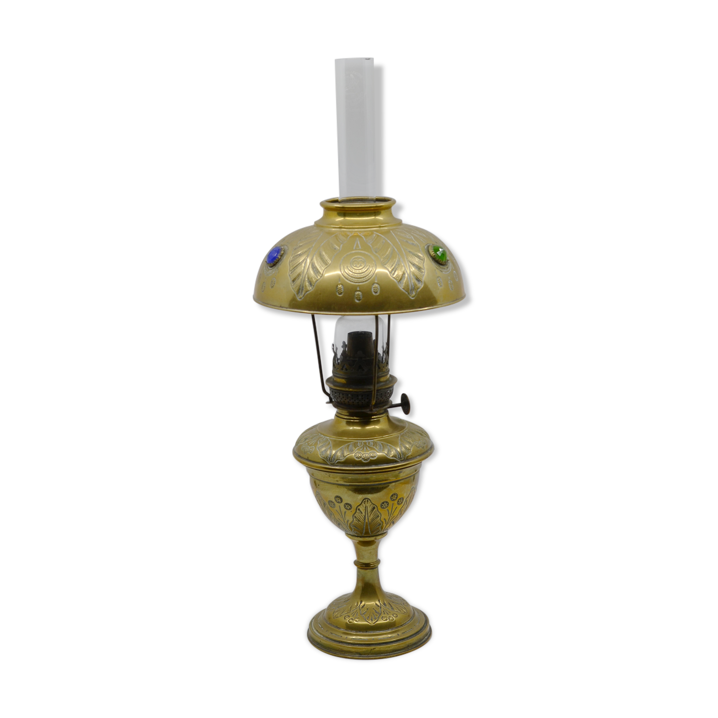 Parisian kerosene lamp