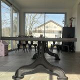 Industrial dining table in steel and cast iron - large size