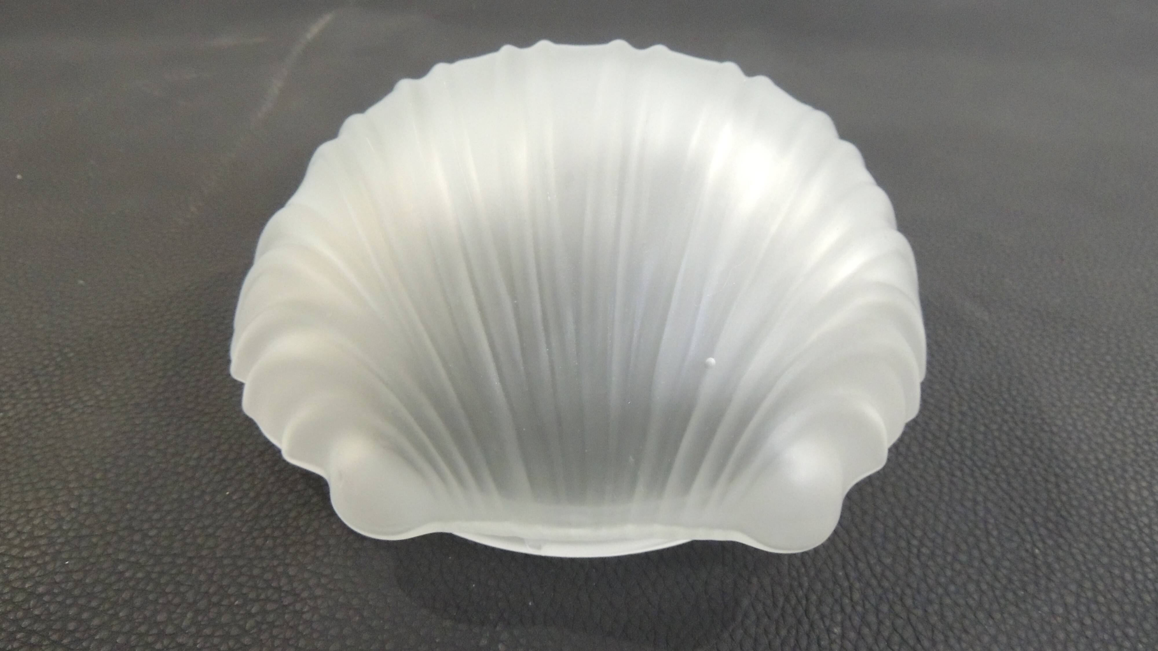 Vintage white opaline glass shell wall light – Ann wall lamp