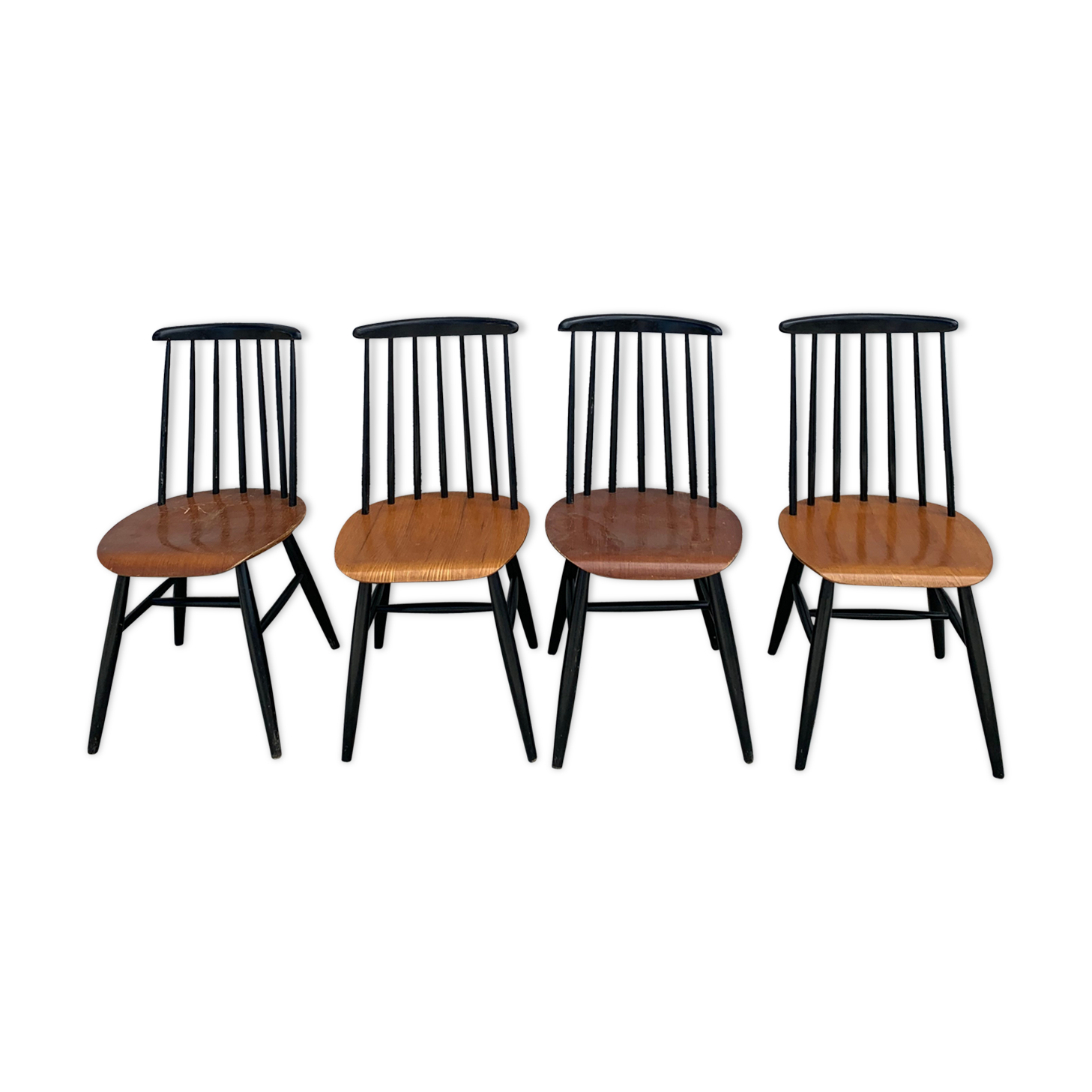 Set of four vintage chairs by Ilmari Tapiovaara