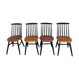 Suite de 4 chaises par Ilmari Tapiovaara