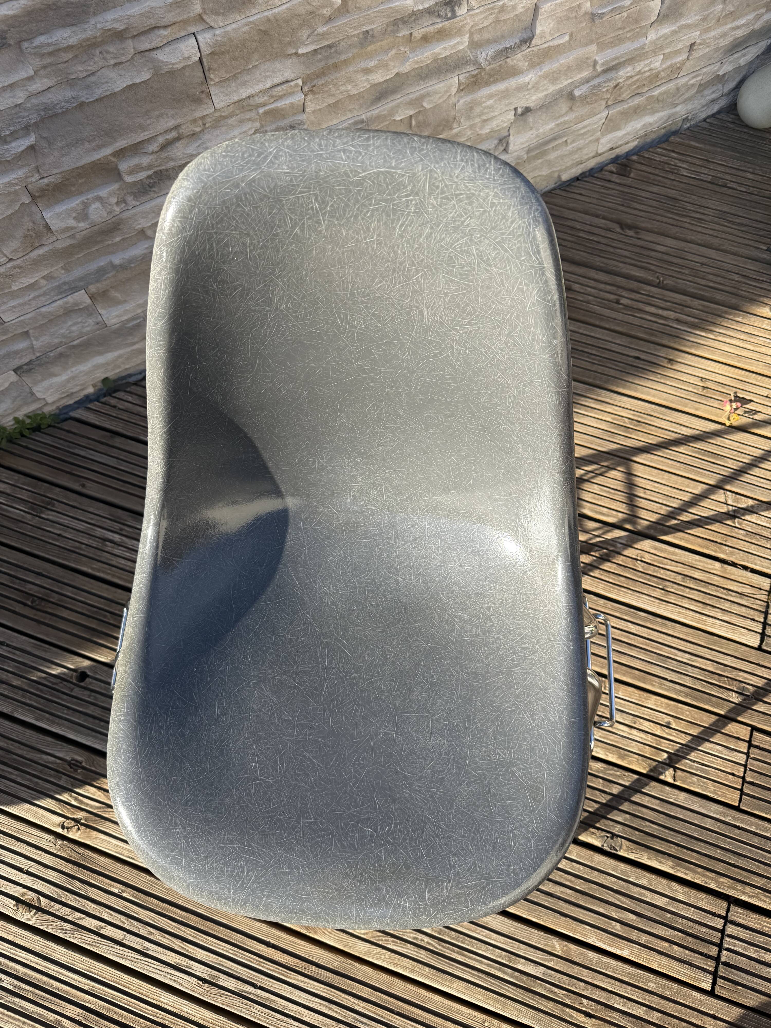 DSS Eames Herman Miller elephant grey no vitra knoll