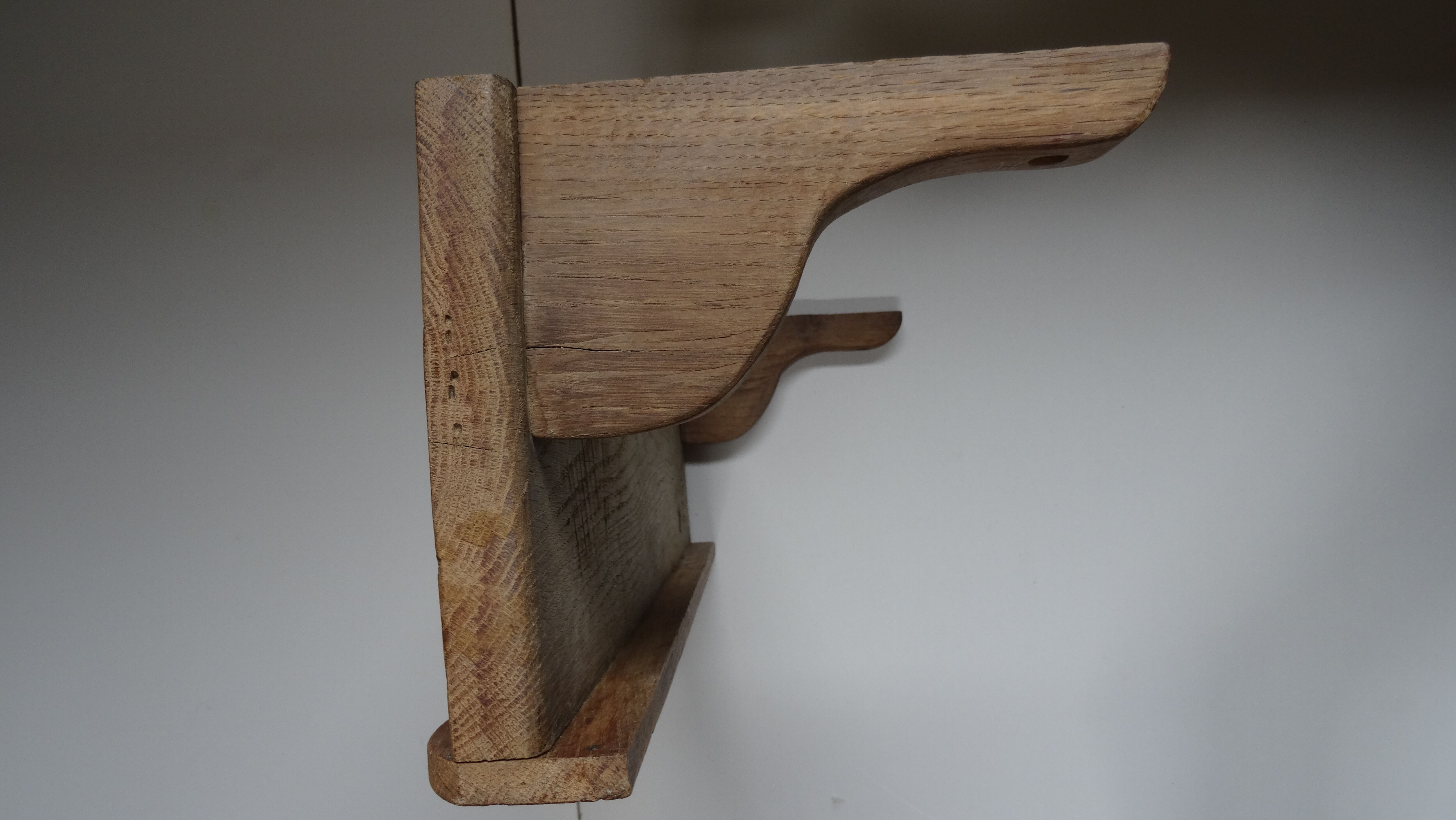 Etagère en chêne