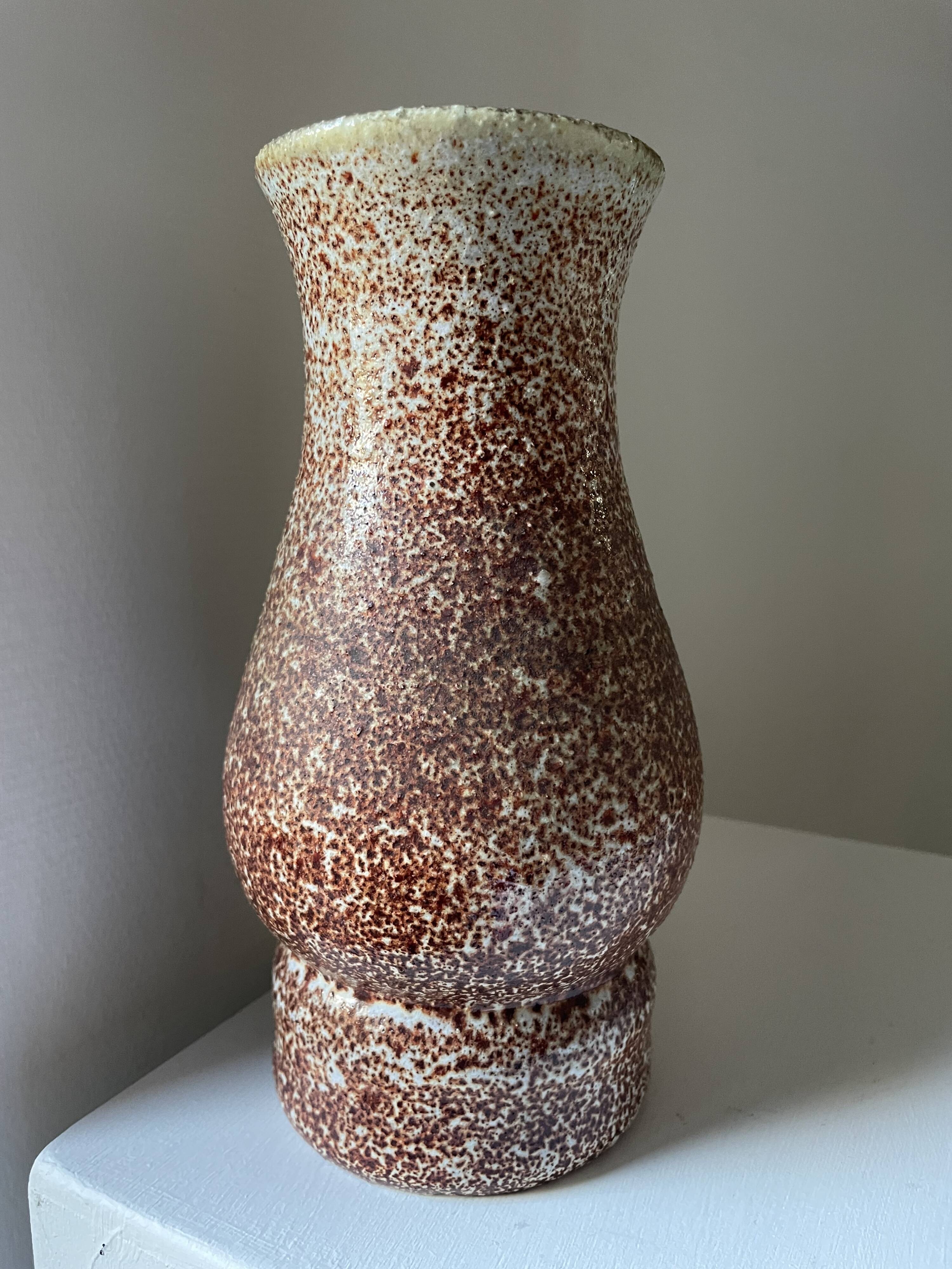Vase pichet en céramique Accolay, 1960 vintage