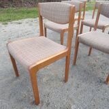6 70s chairs