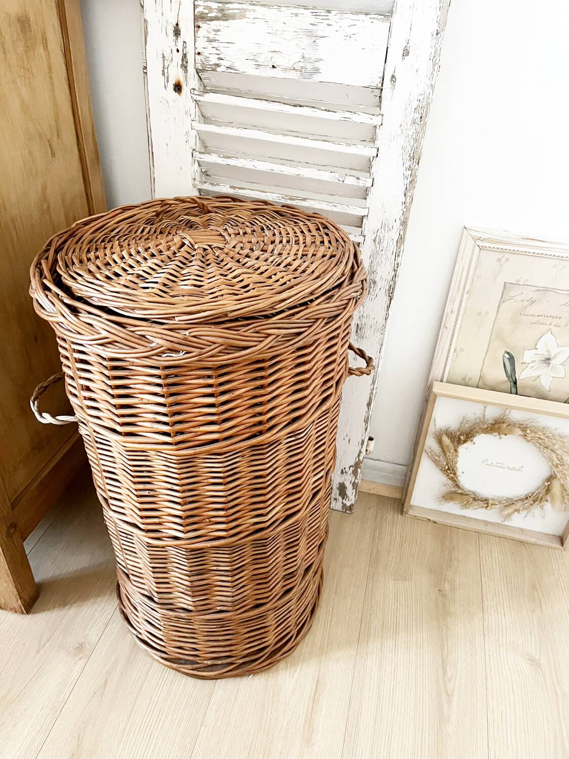 Laundry basket