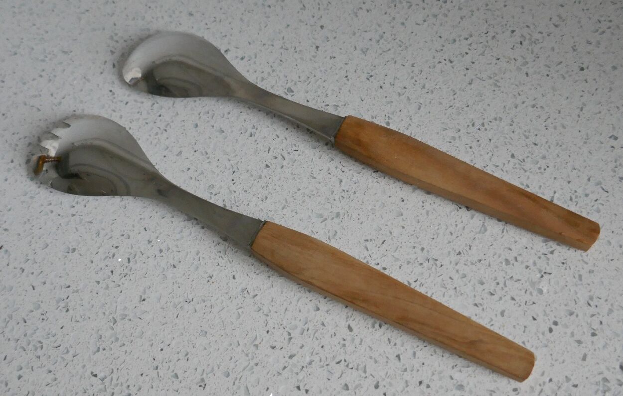 Old salad cutlery
