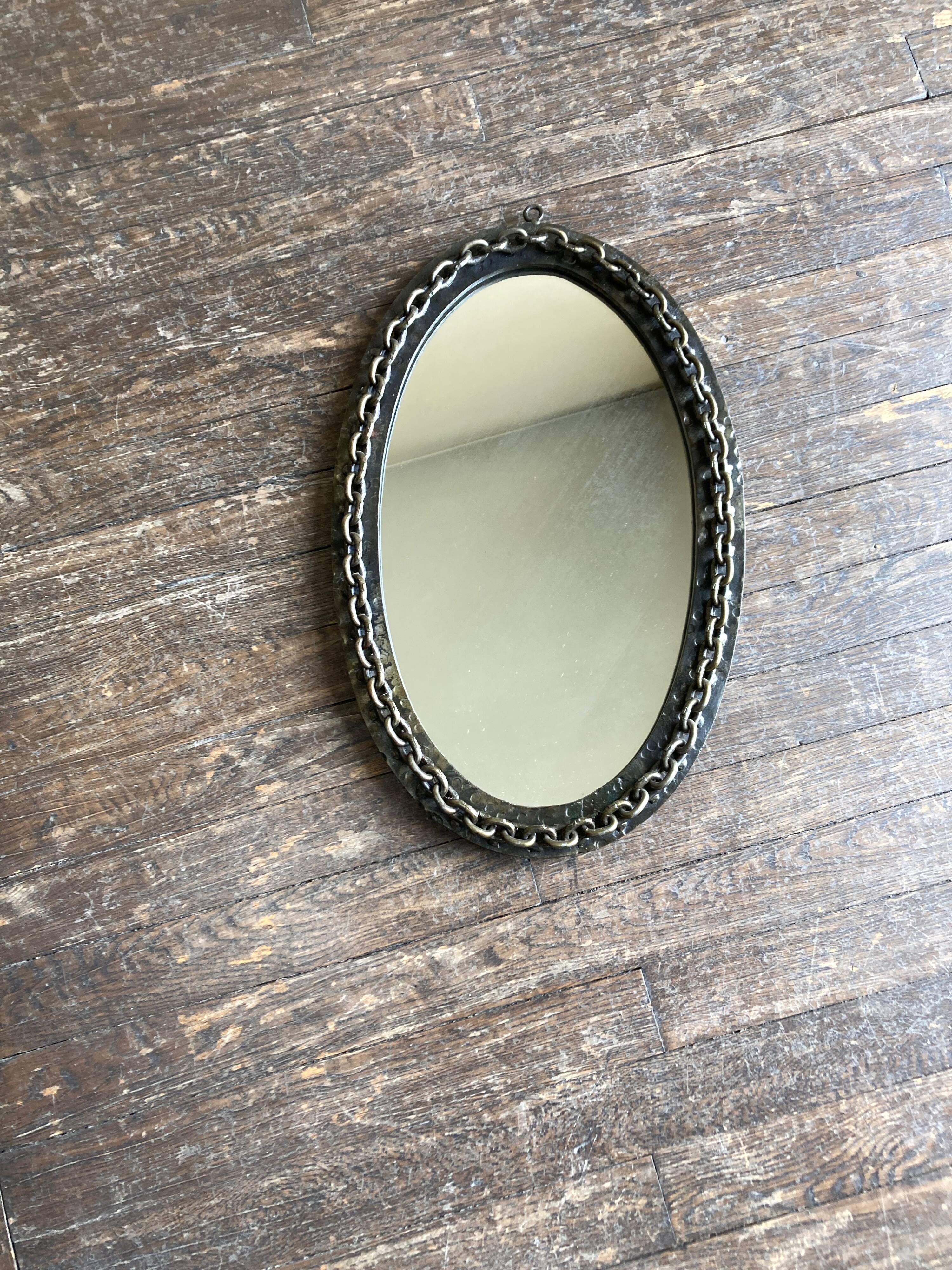 Mirror brutalist chain in beaten iron 1960 H55cm