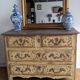 Commode patinée époque xviii