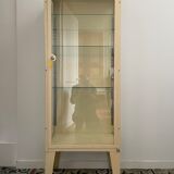 Former medical office showcase, circa 1950