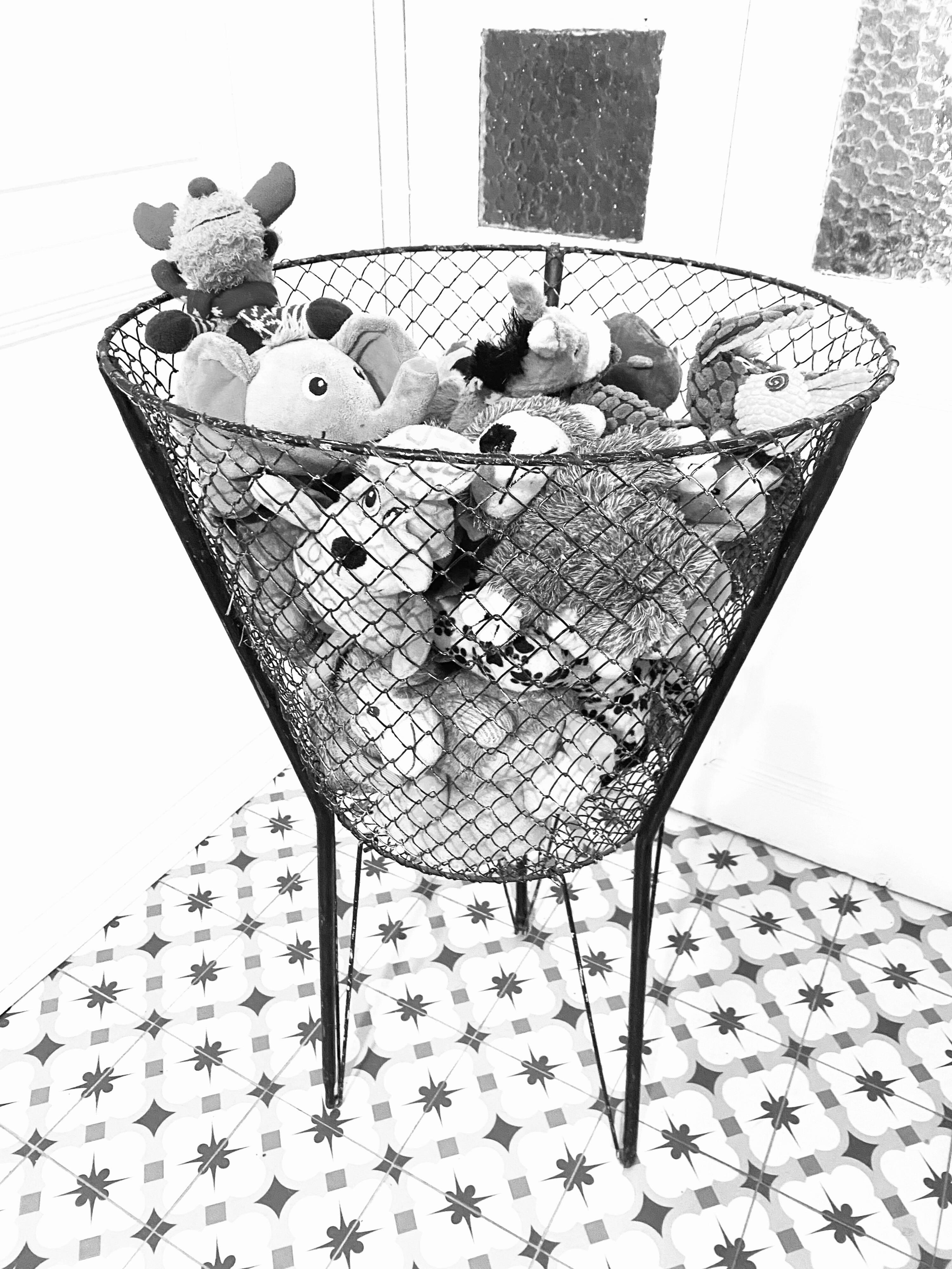 Old metal haberdashery/sewing basket, 50s/60s