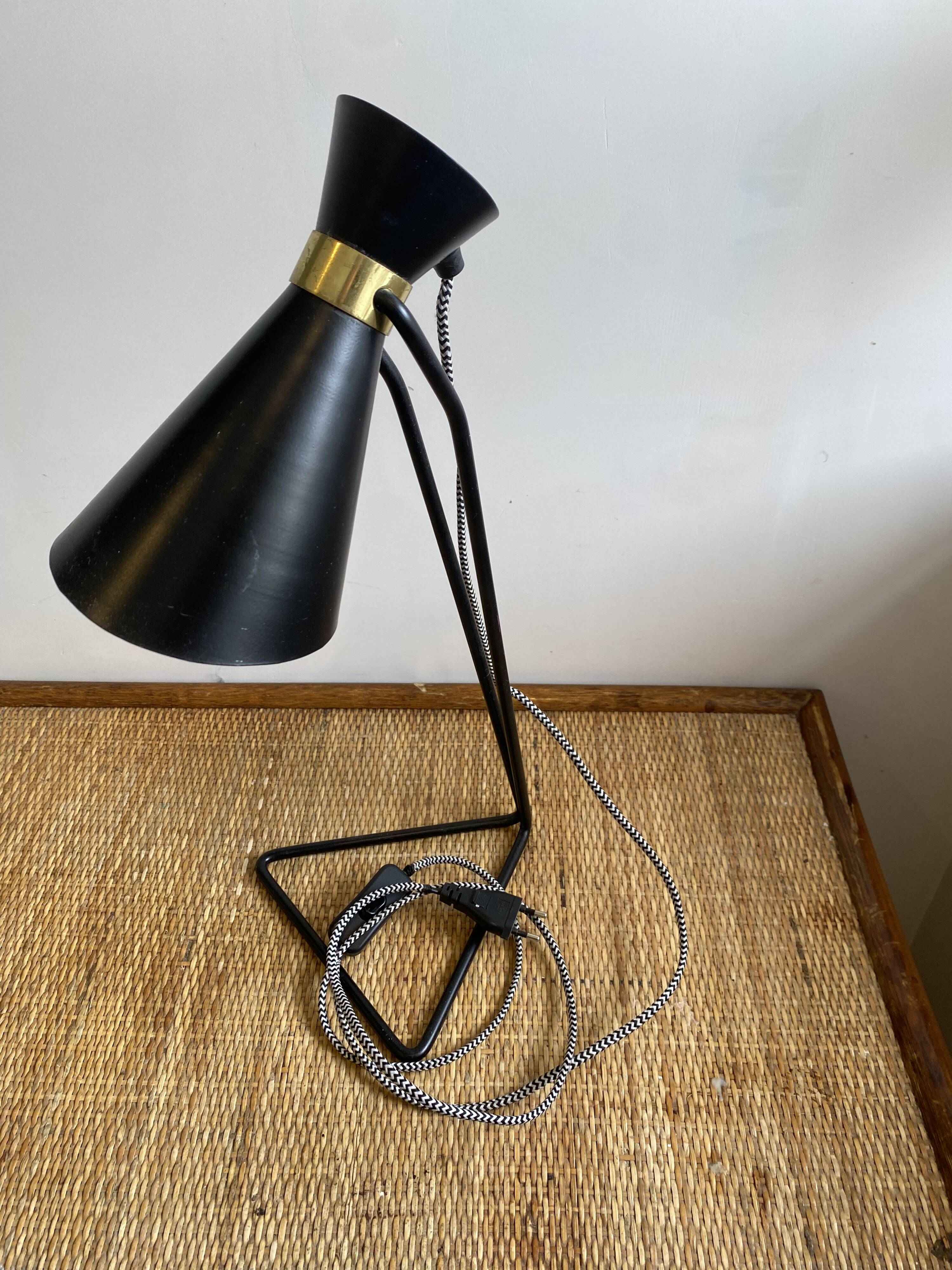 Vintage 1970s black metal cocotte lamp