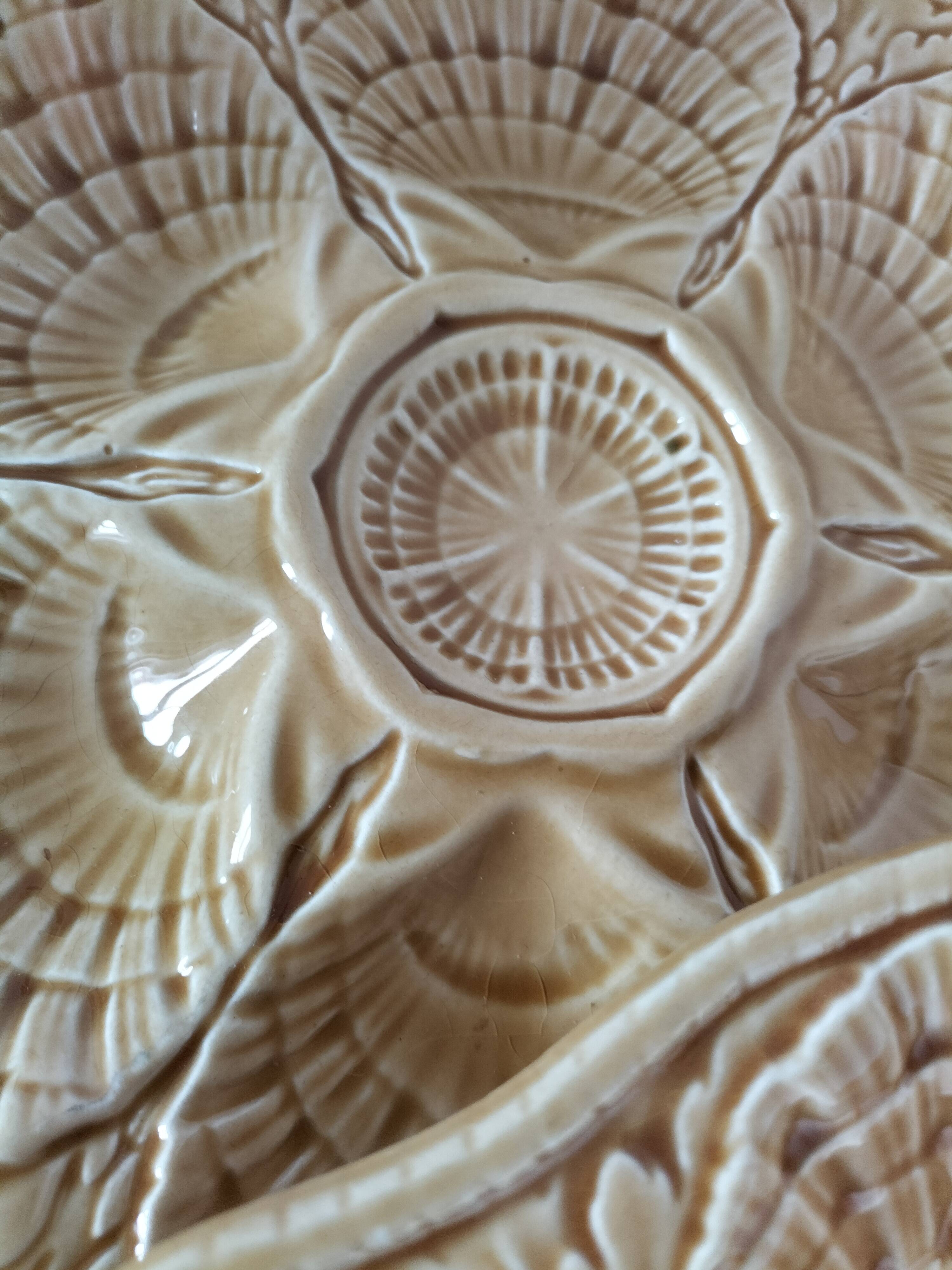 5 Sarreguemines caramel shell plates, 1950s