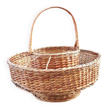 Portable wicker bar