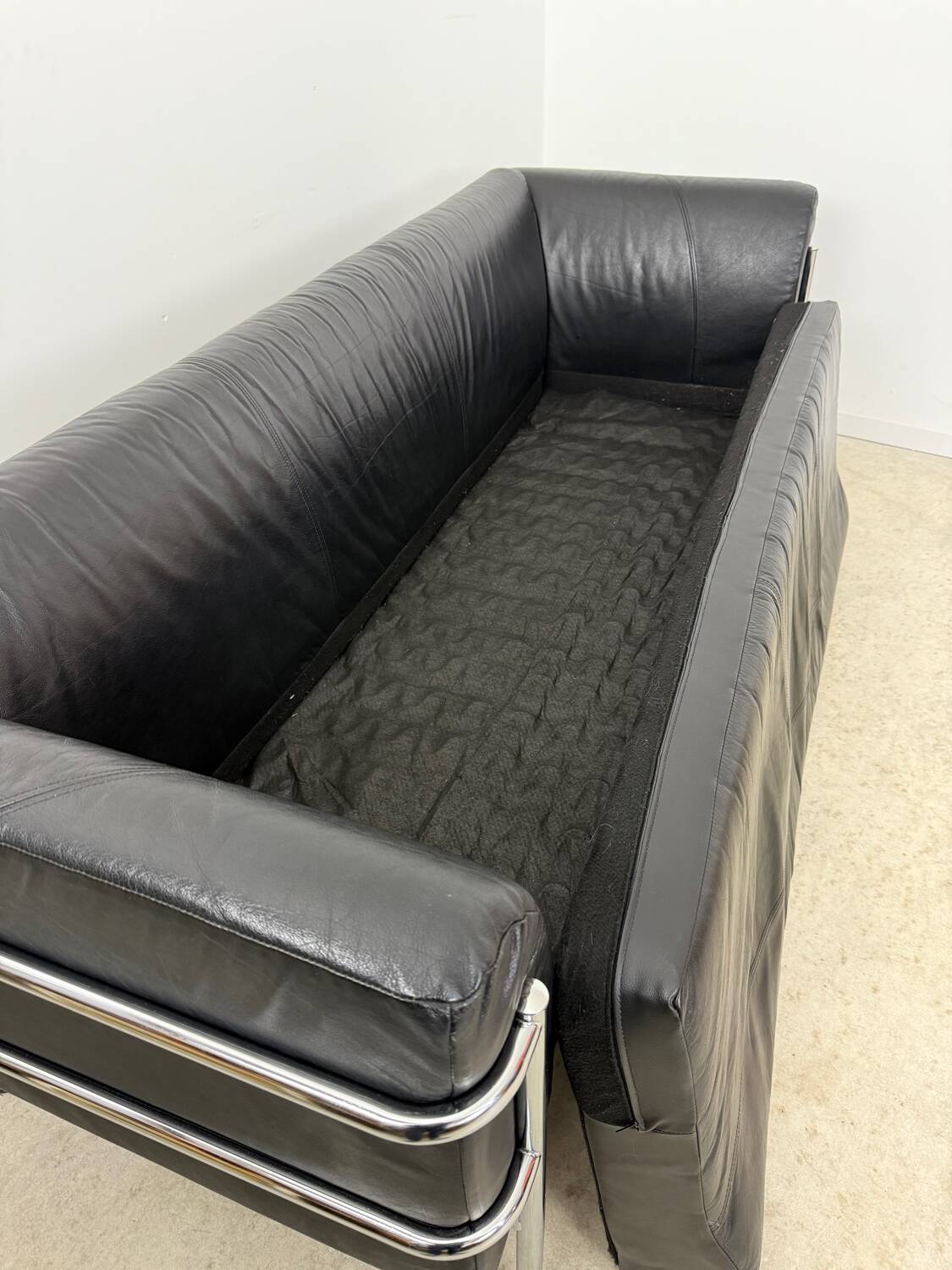 Old 3-seater sofa in tubular and black leather by Kébé, Denmark 1970s