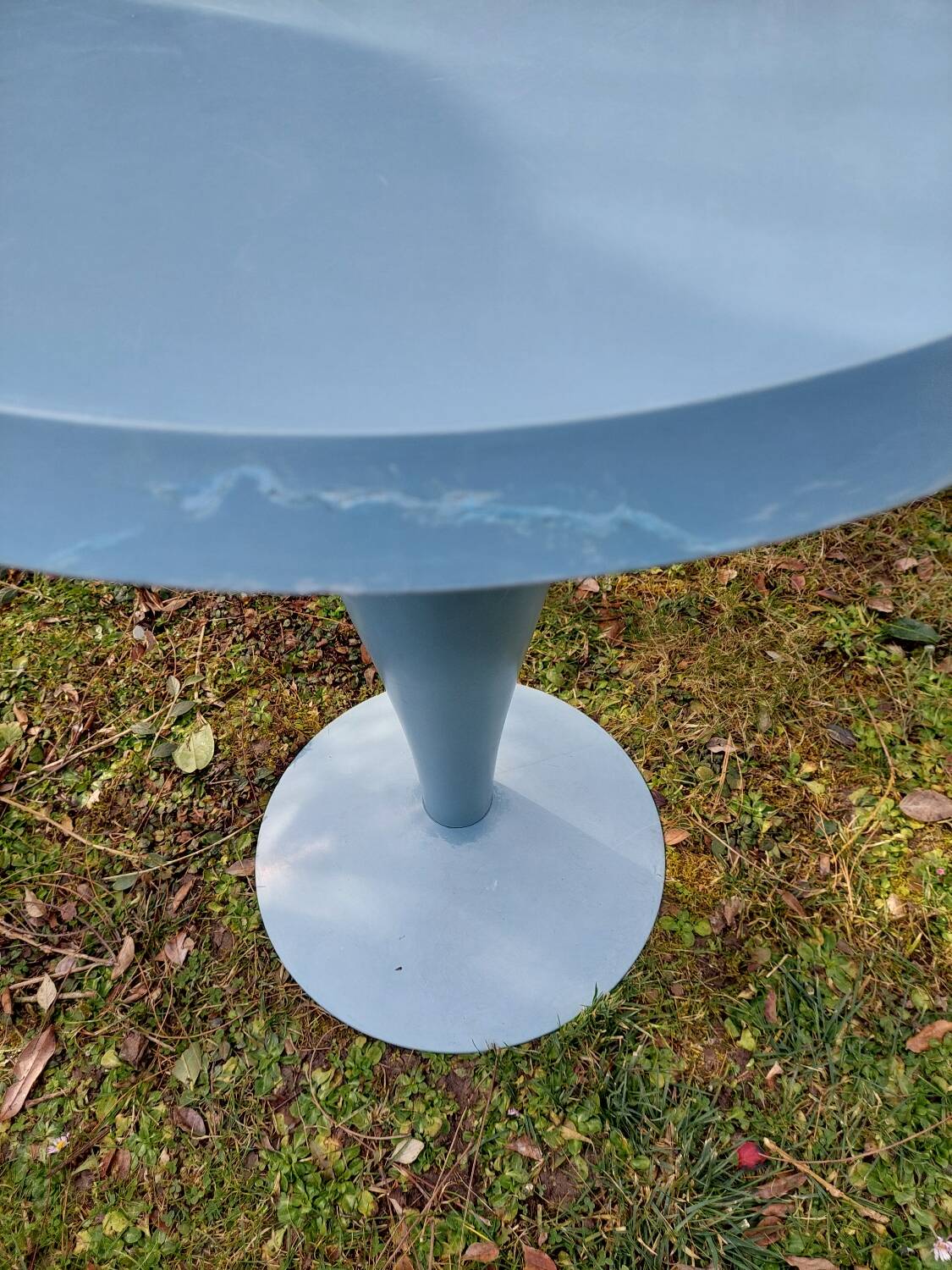 Miss Balu table by Starck