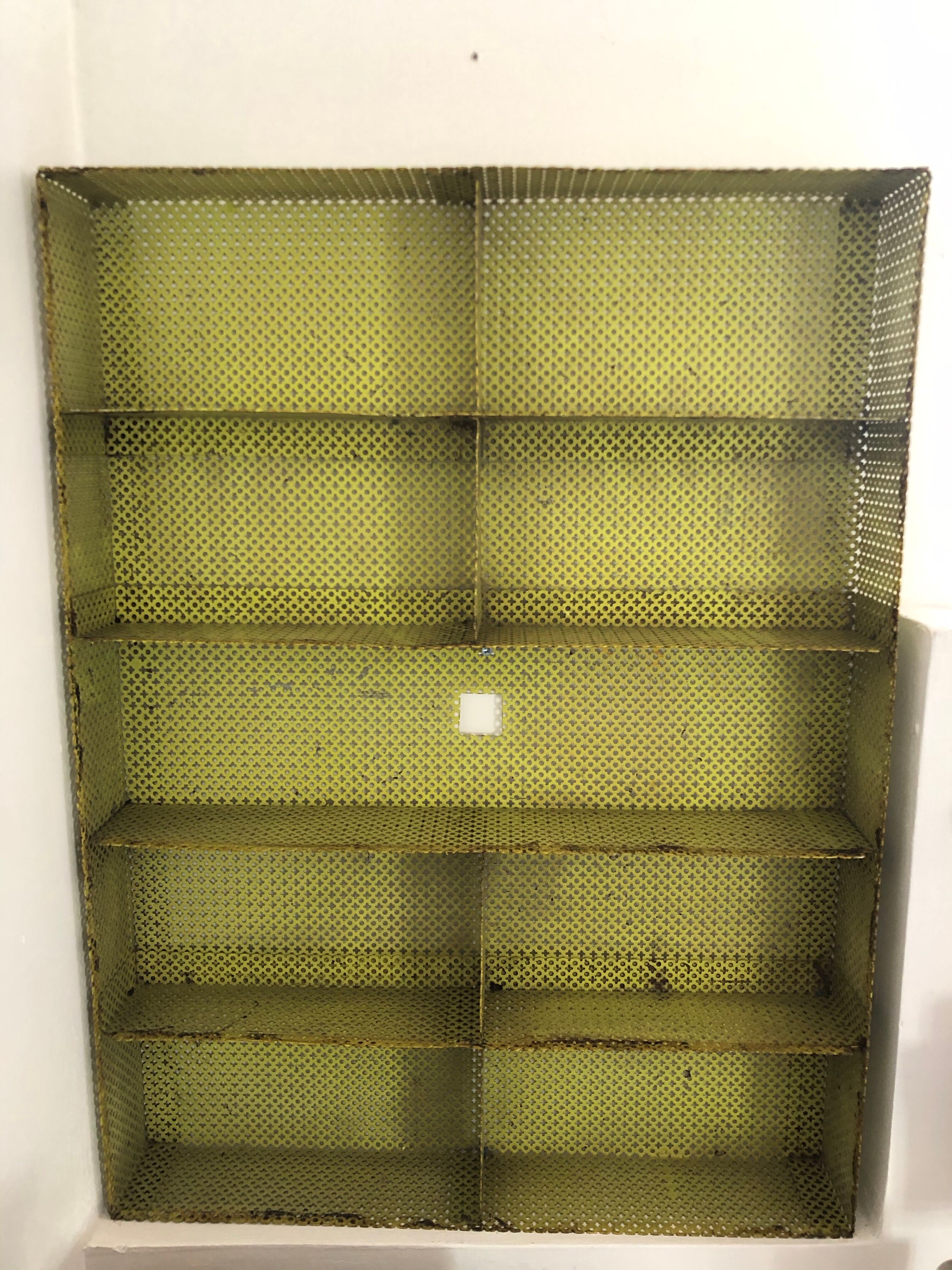 Locker shelves