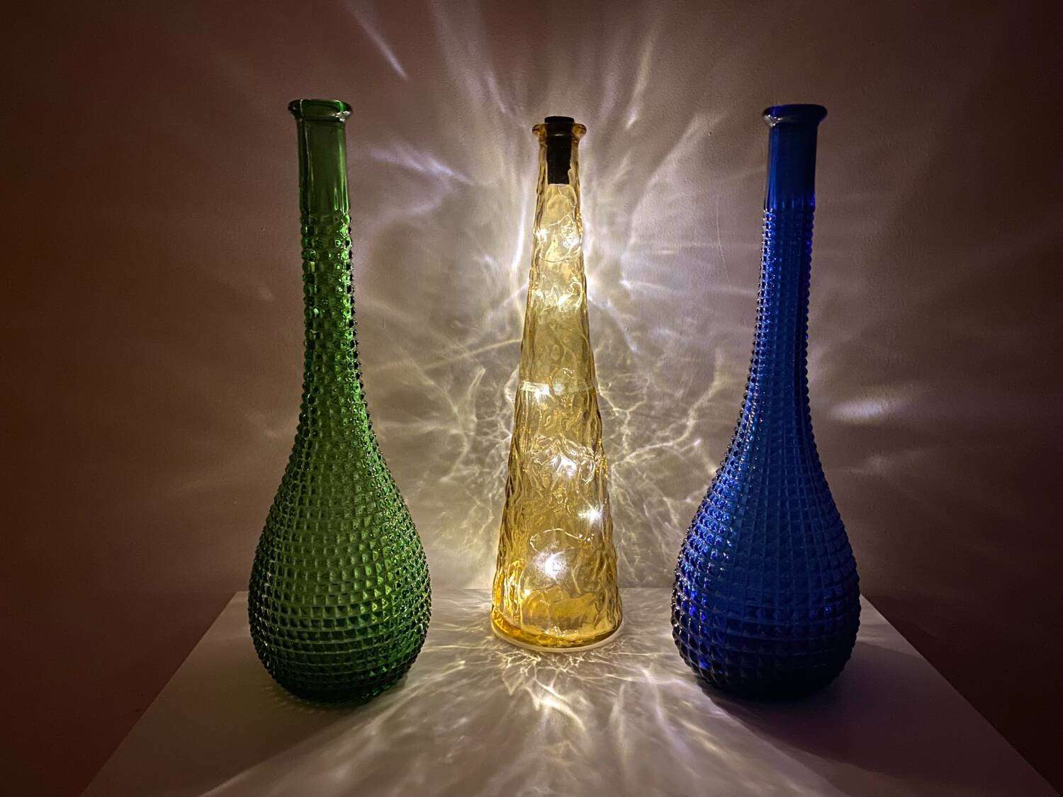 Carafe en verre d'Empoli ambré, Italie années 60