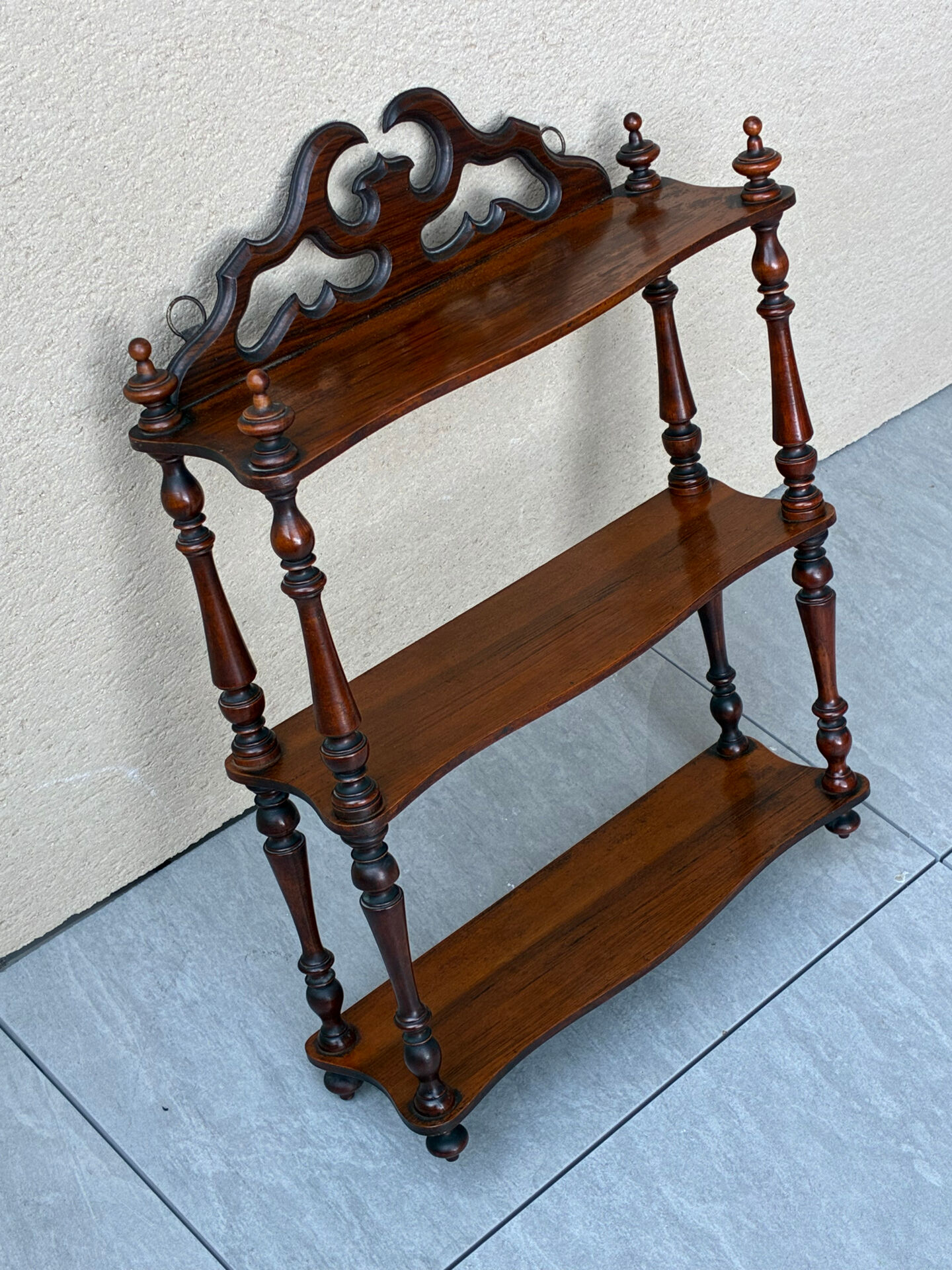 Vintage 60s turned wooden shelf