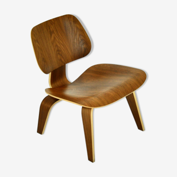 LCW plywood lounge chair By Charles Eames for Herman Miller, 1950S