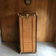 Trunk cabin in wood and fabrics around 1940