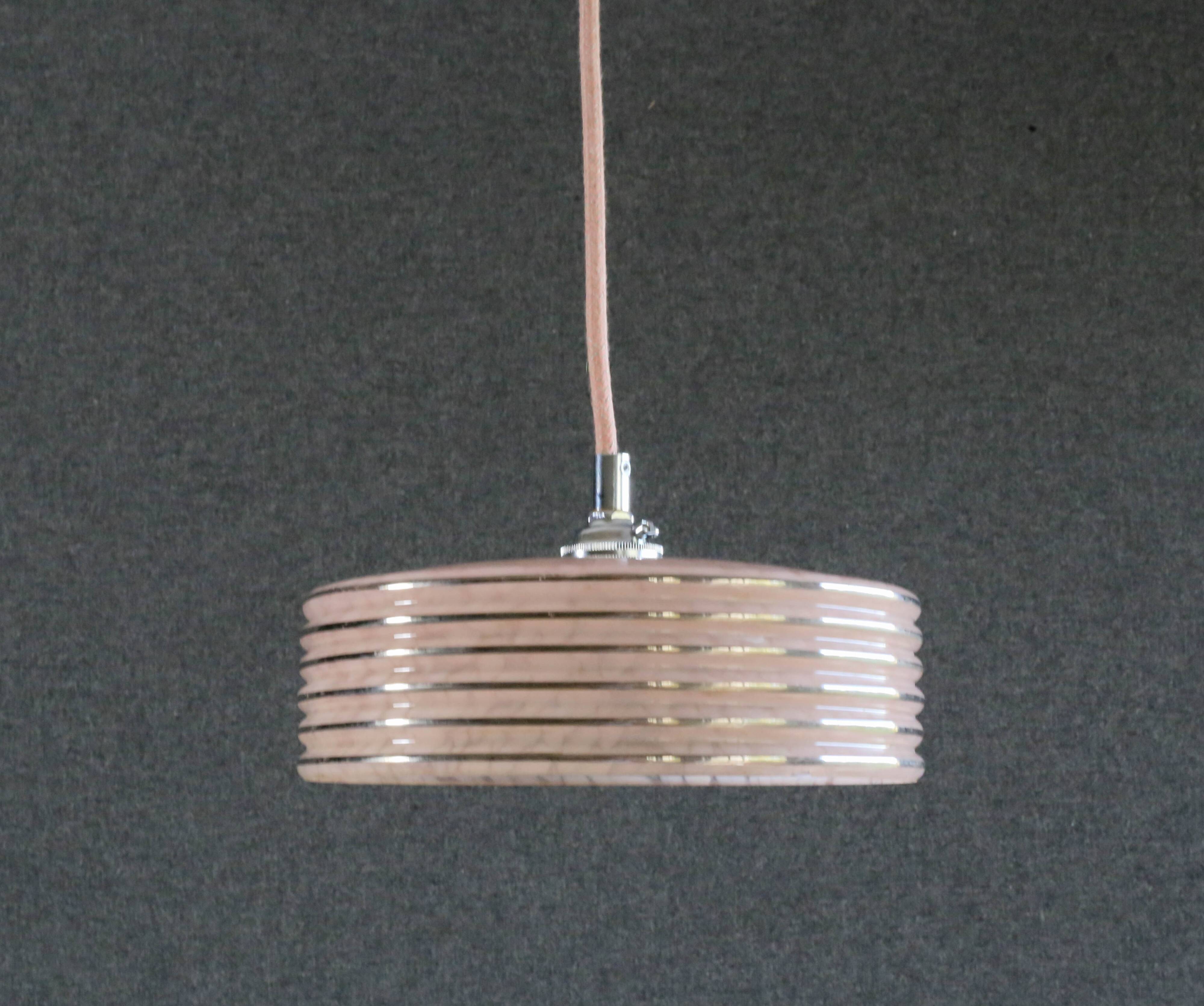 Old pendant light in pink clichy glass with silver threads, delivered with chrome socket