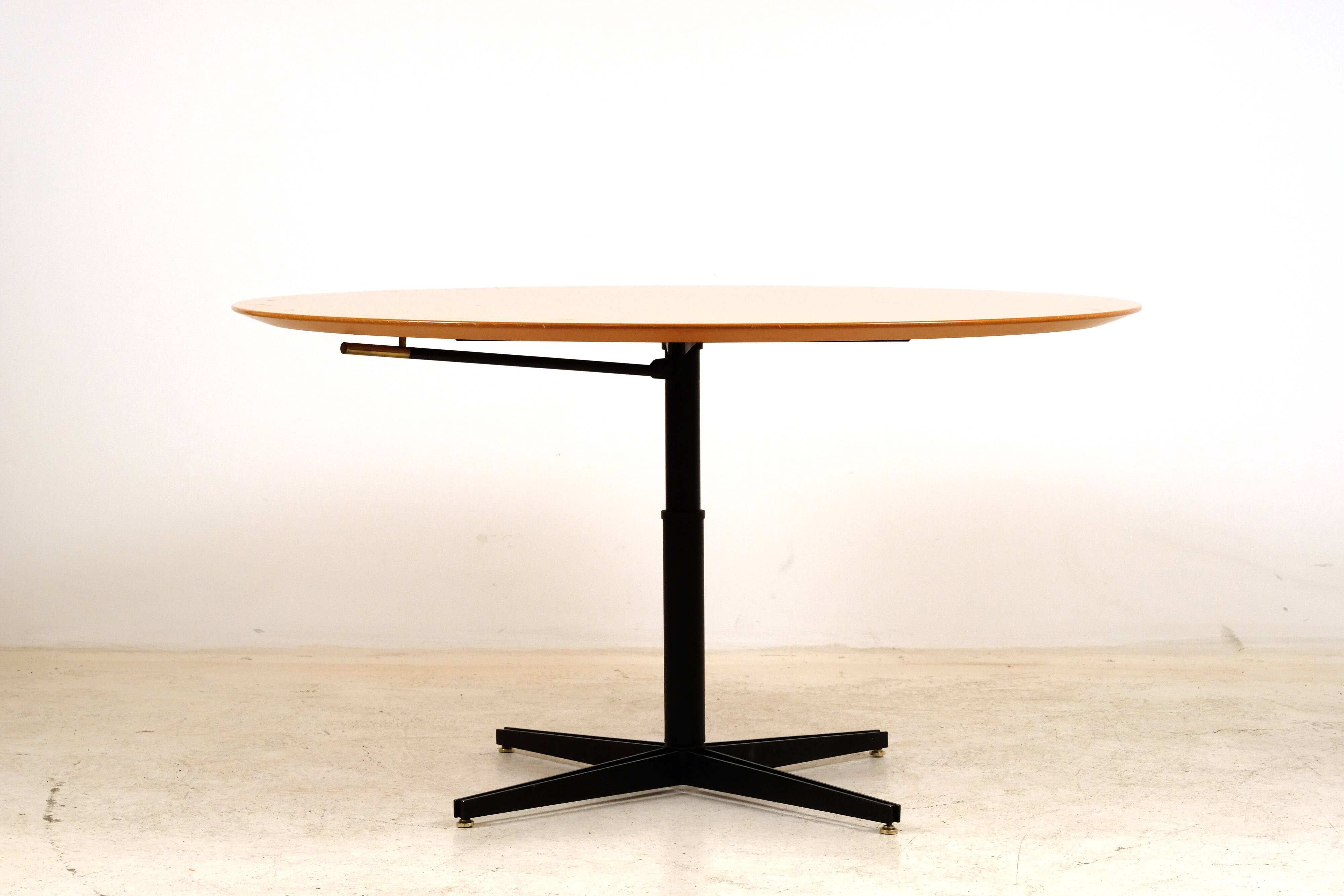 Table D.130cm T41 Tecno by Osvaldo Borsani 1960s