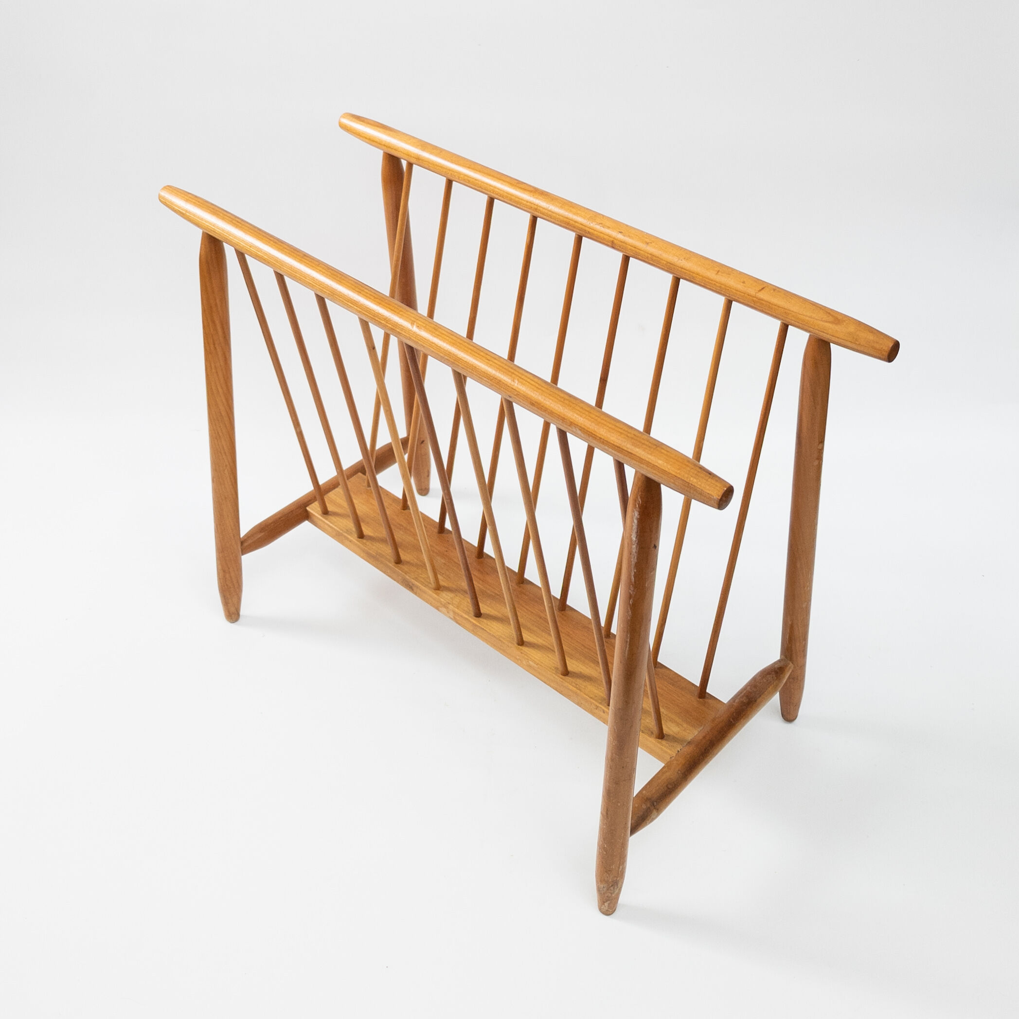 Porte-revues mid century de l’Uluv