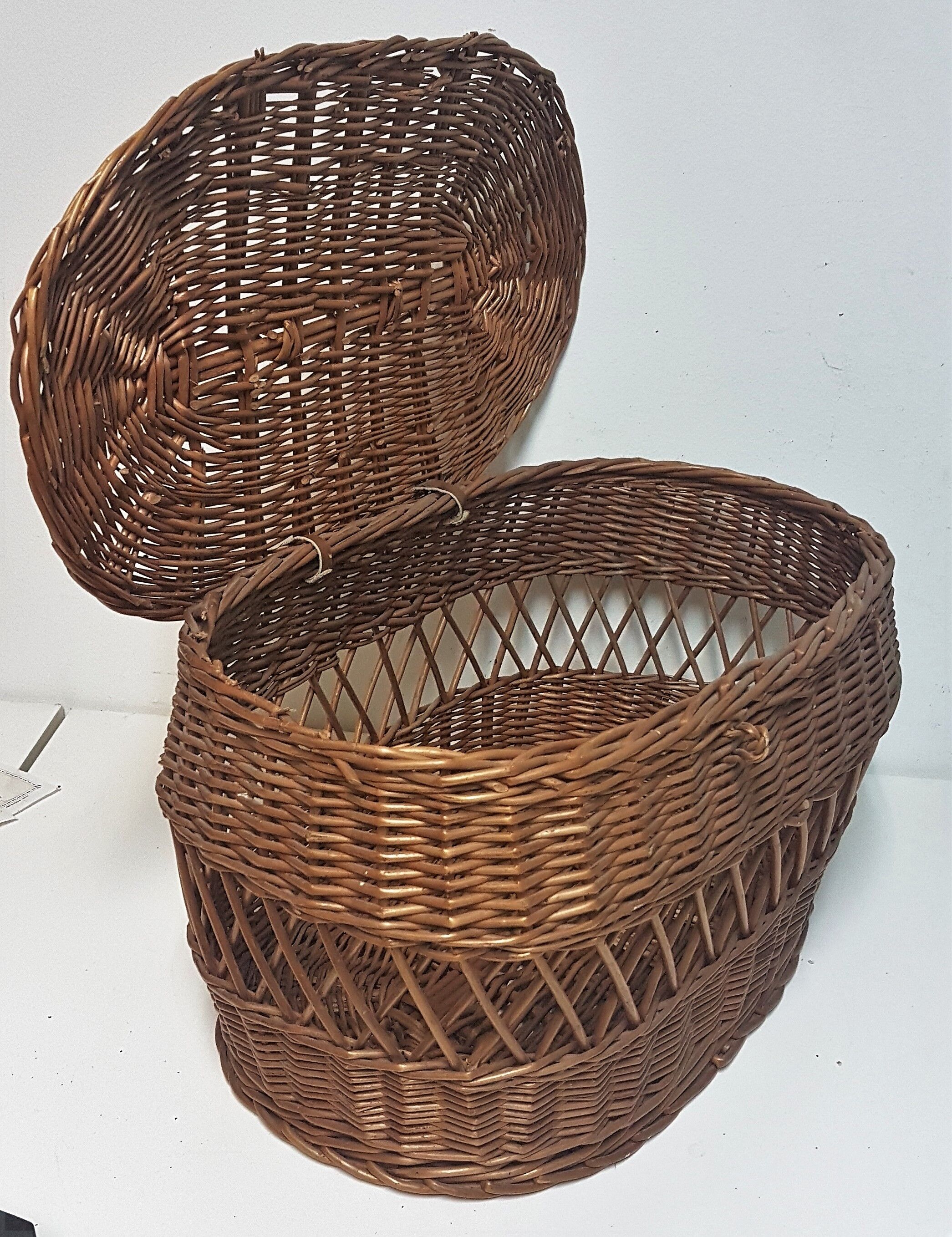 Rattan basket