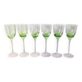 6 wine glasses
