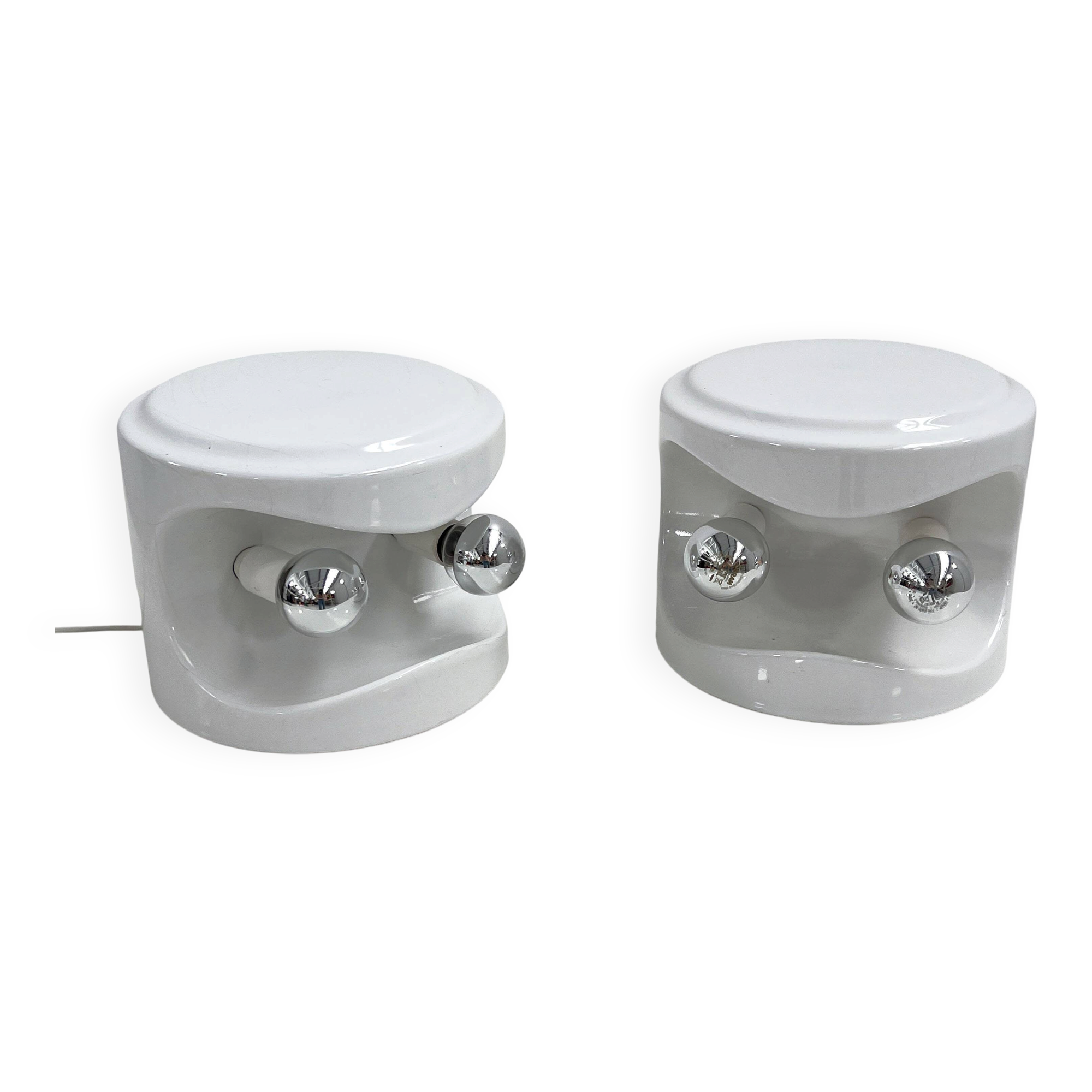 Pair of white ceramic table lamps by Perdomello, 1970.