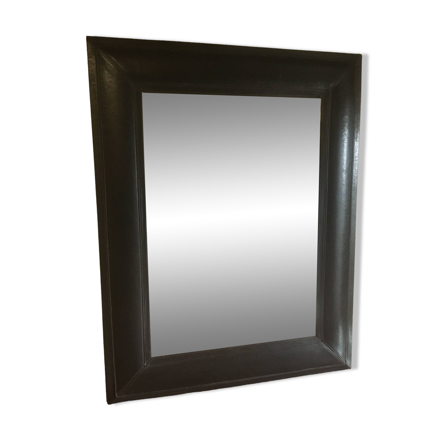 Beveled leather mirror 90x70