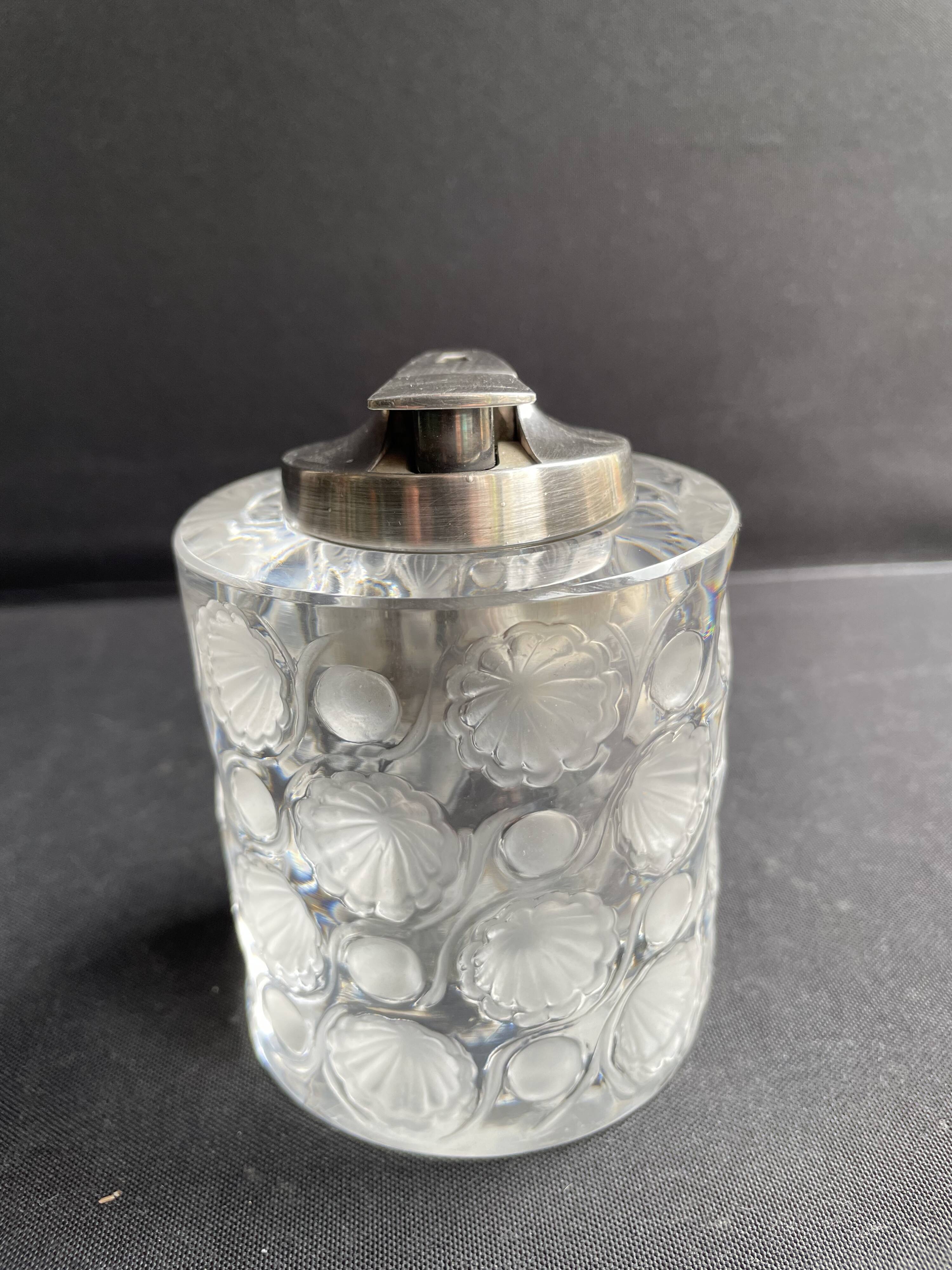 Lalique Tokyo model table lighter