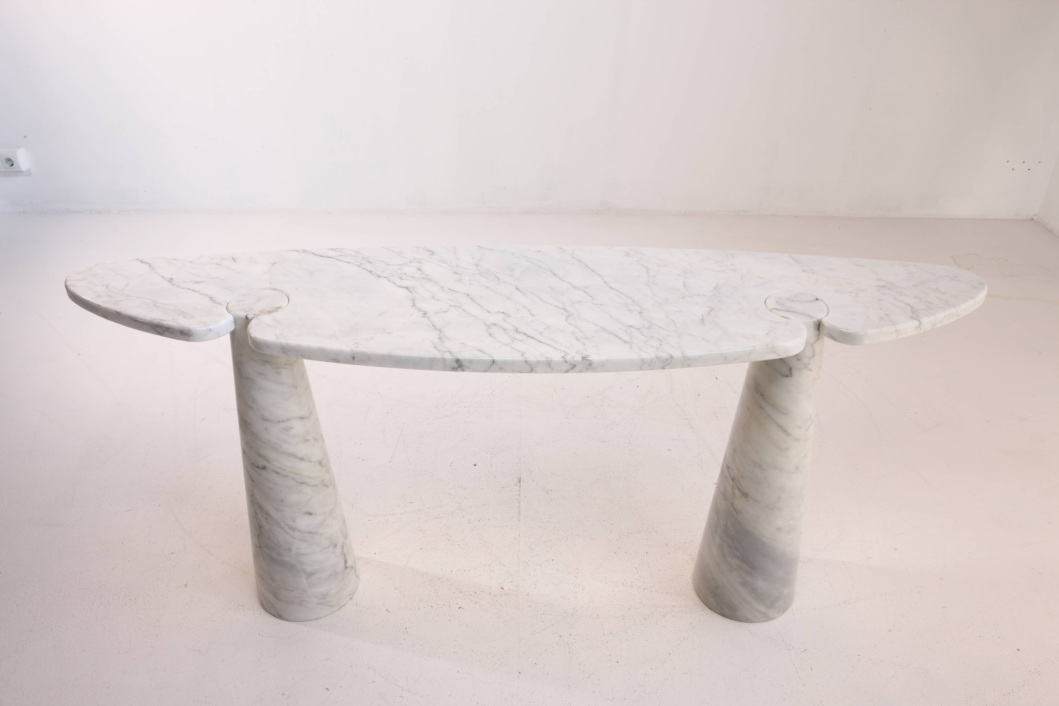 "Eros" console by Angelo Mangiarotti Skipper edition