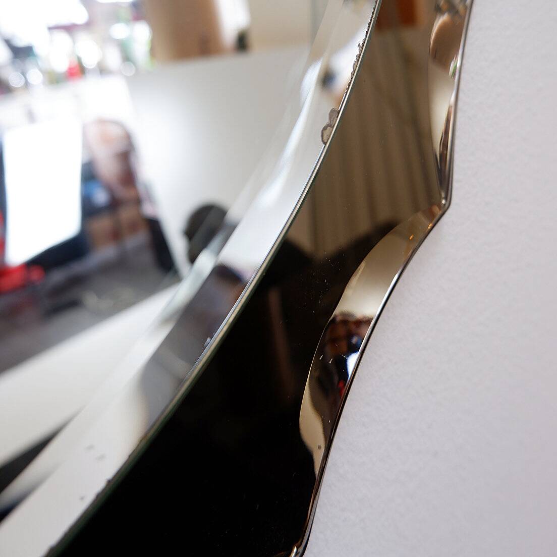 Miroir mural style Cristal Art, années 1960