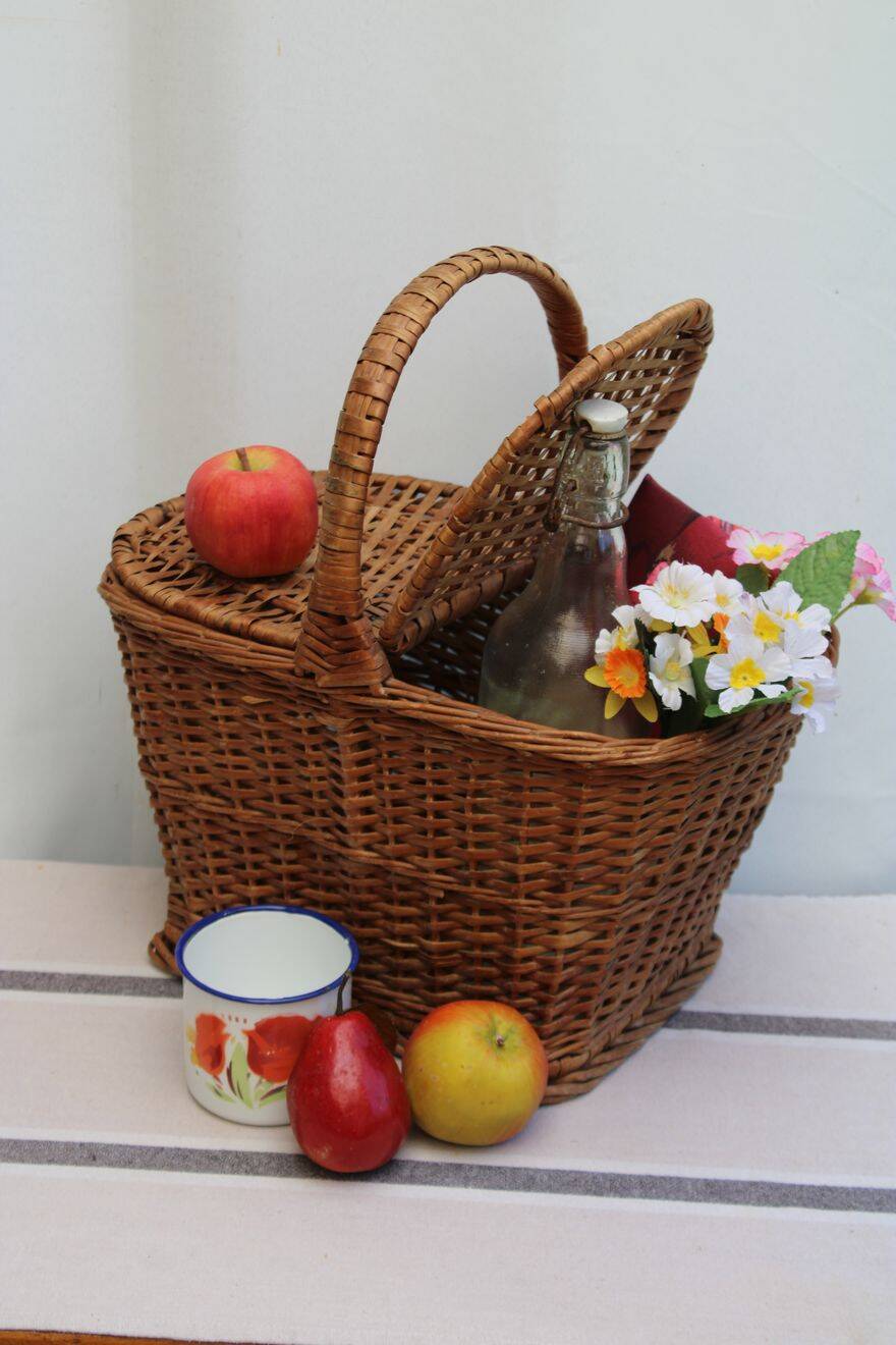 Panier de pique-nique en osier