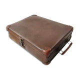 Atypical cardboard suitcase