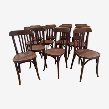 Suite  de 12 chaises de bistrot Baumann 1920