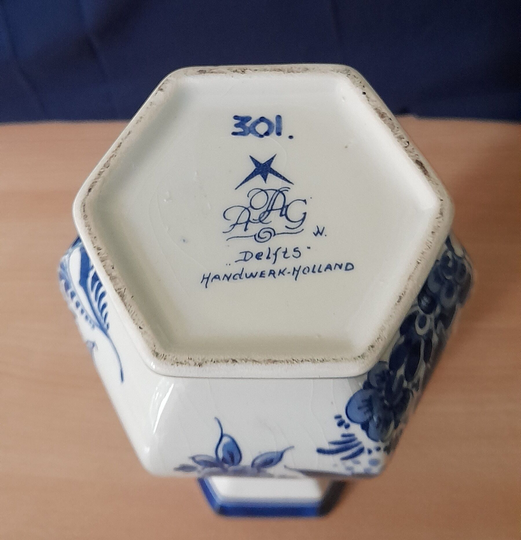 Hexagonal Delft Vase - Delft Blue, Handmade Holland