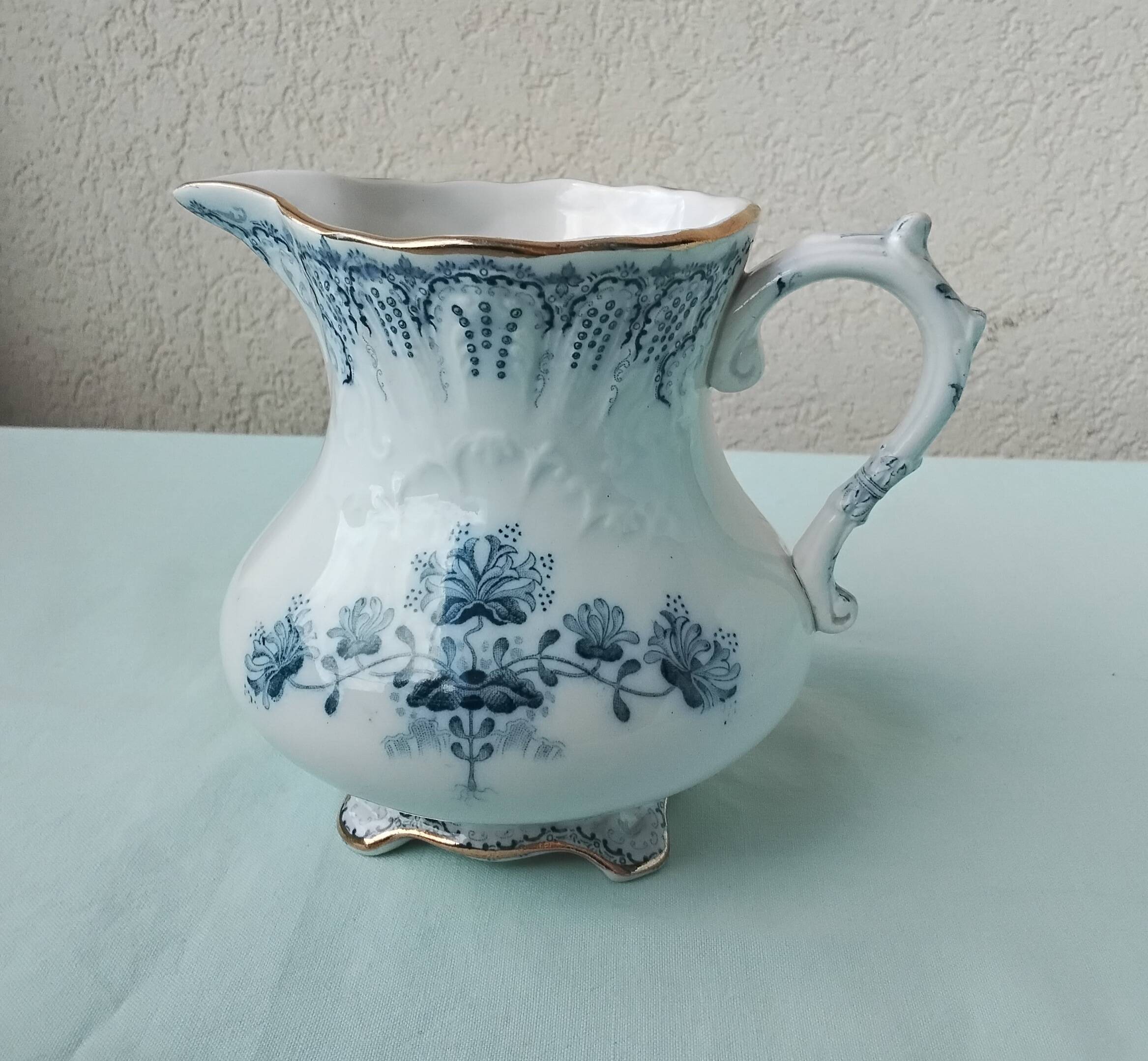 Ironstone milk jug Saint Amand Hamage