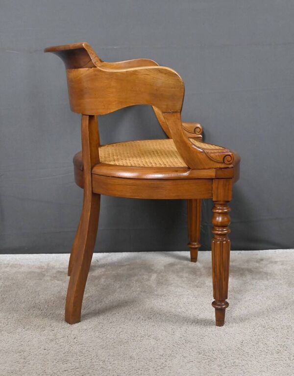 Fauteuil de bureau en noyer, époque Louis-Philippe – 1re partie XIXe