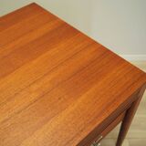 Bureau en teck, design danois, années 1970, designer : Finn Juhl, fabricant : France
