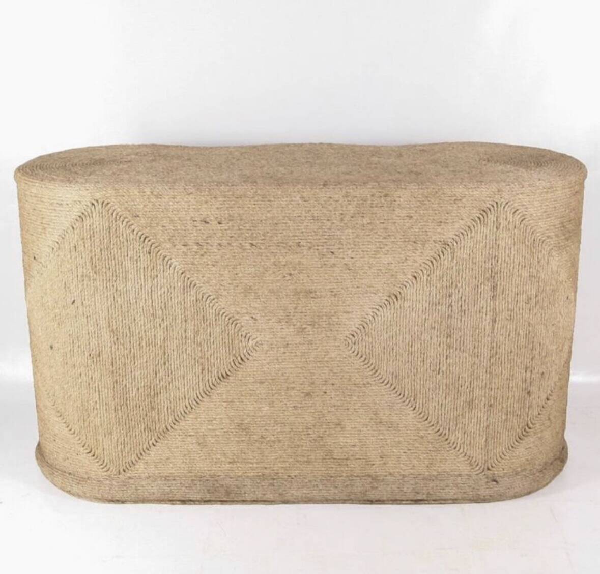 Rope chest of drawers